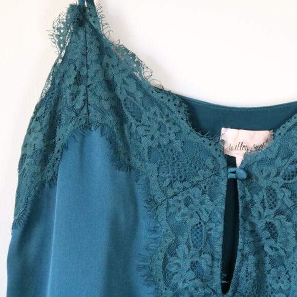 Willow & Root Women's Satin Slip Top Tank Lace Medium - Picture 2 of 6